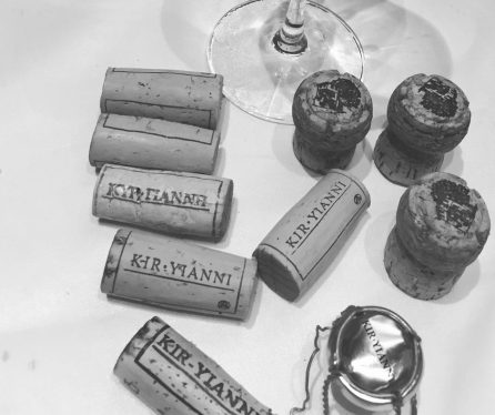 Kir-Yianni corks